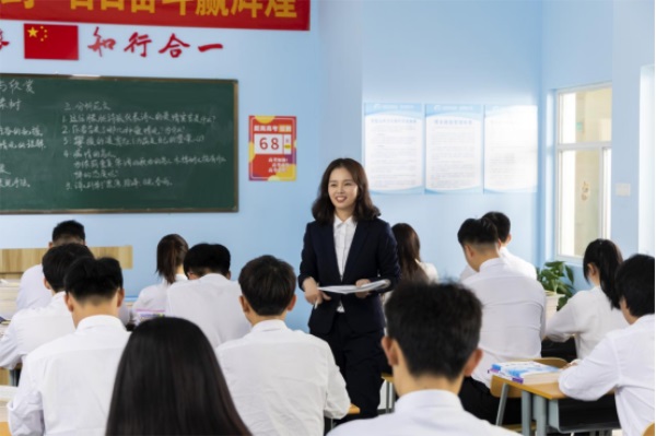 初中生不想去中考，准备去报个职校行不行？